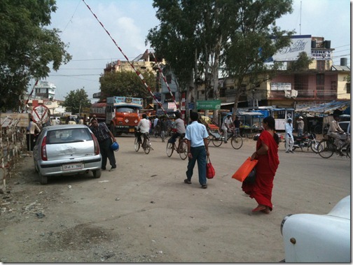 Crossing the India / Nepal Border near Bhairahawa, Nepal